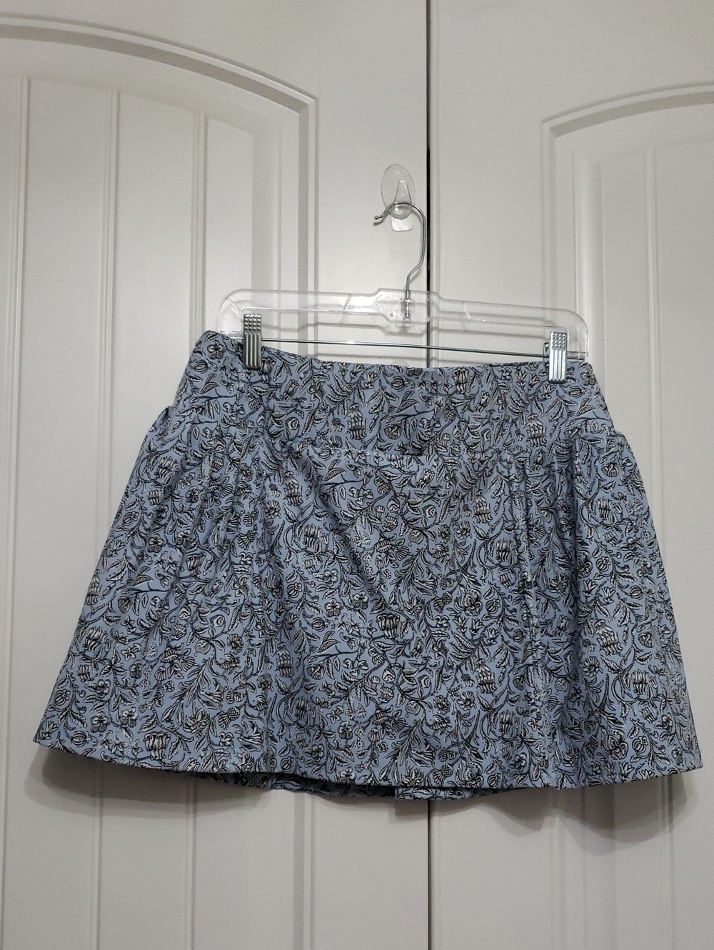 Laura Ashley Blue Floral A-Line Women's Skirt Size Large